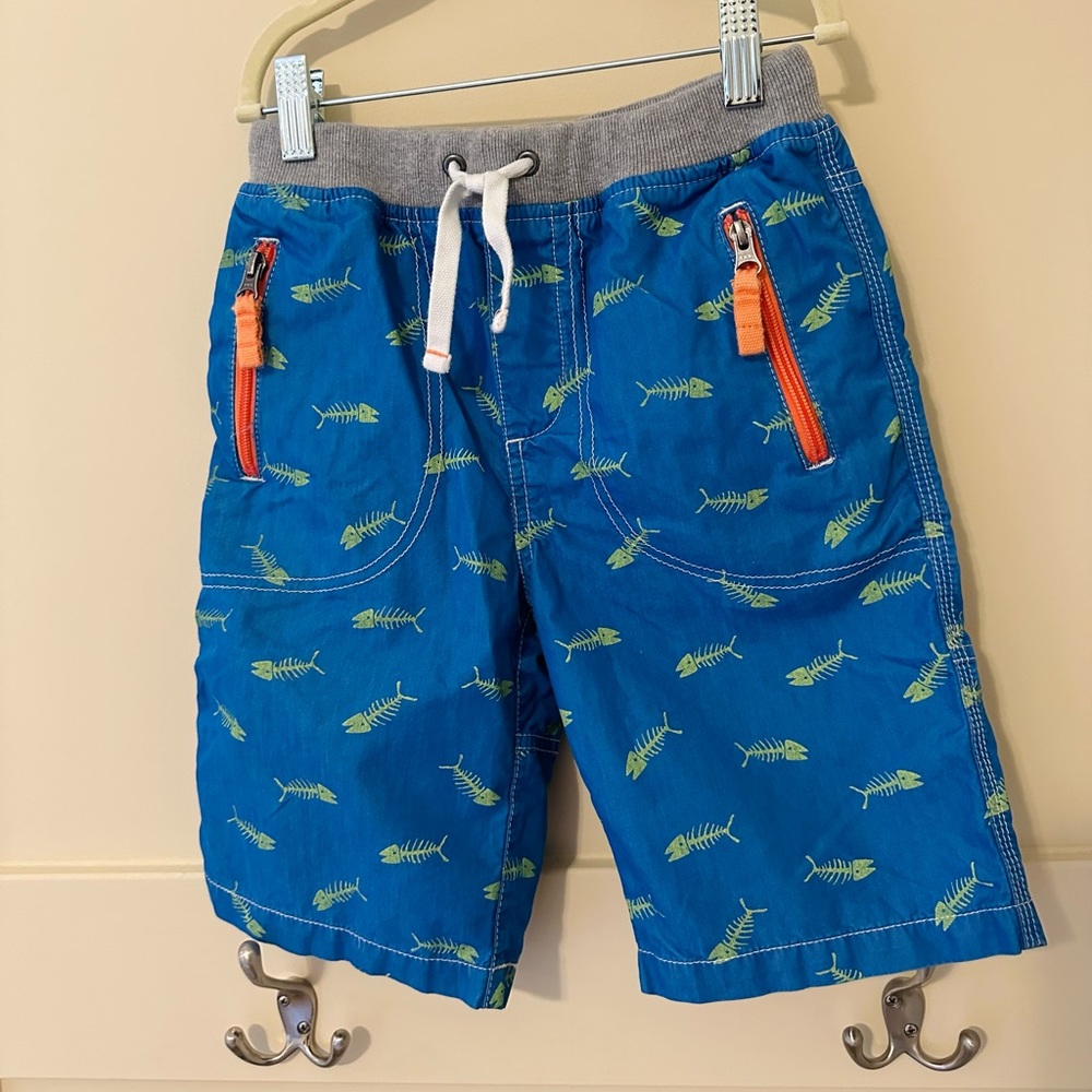Mini Boden Adventure Shorts Blue Fish size 9Y
